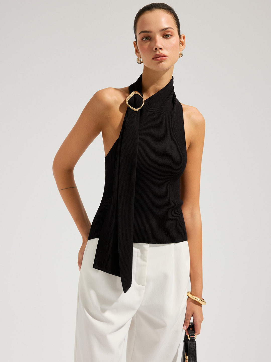 Halter Neck Metal Buckle Knit Top
