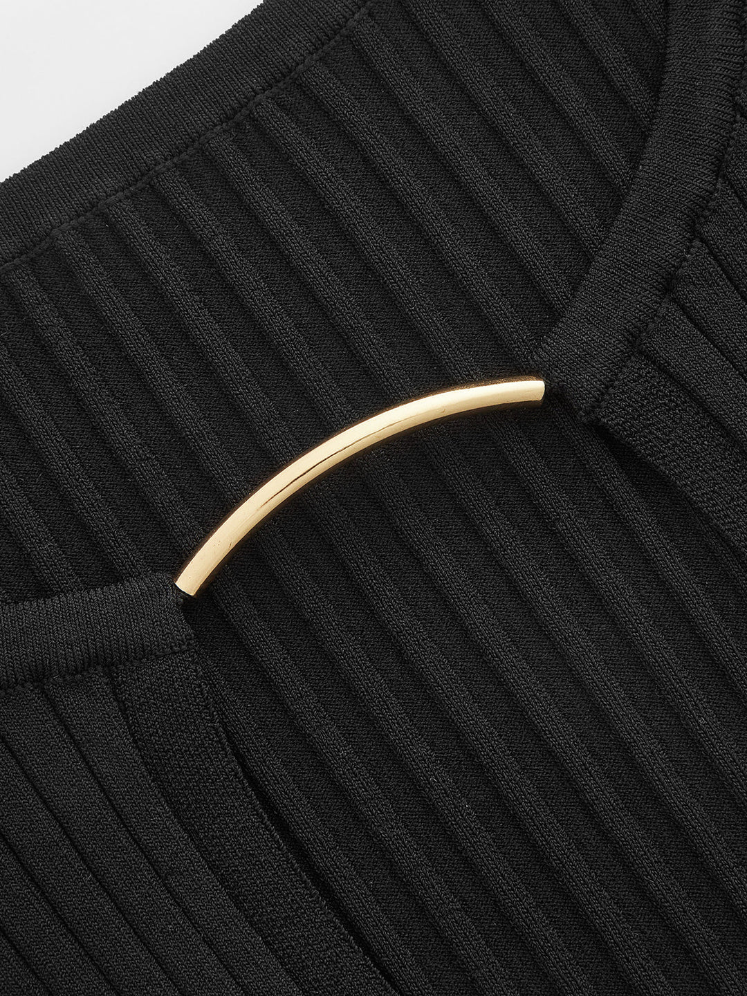 Metal Neckline Bar Ribbed Knit Tank Top