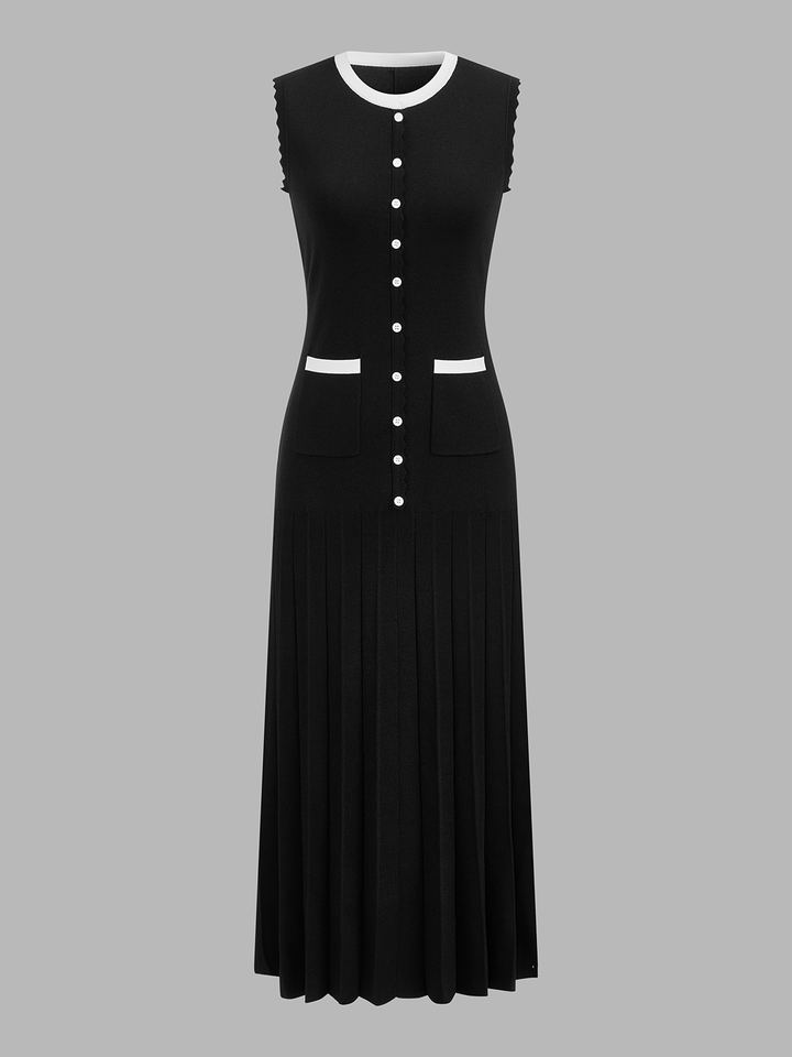 Scalloped Edge Pleated Knit Maxi Dress