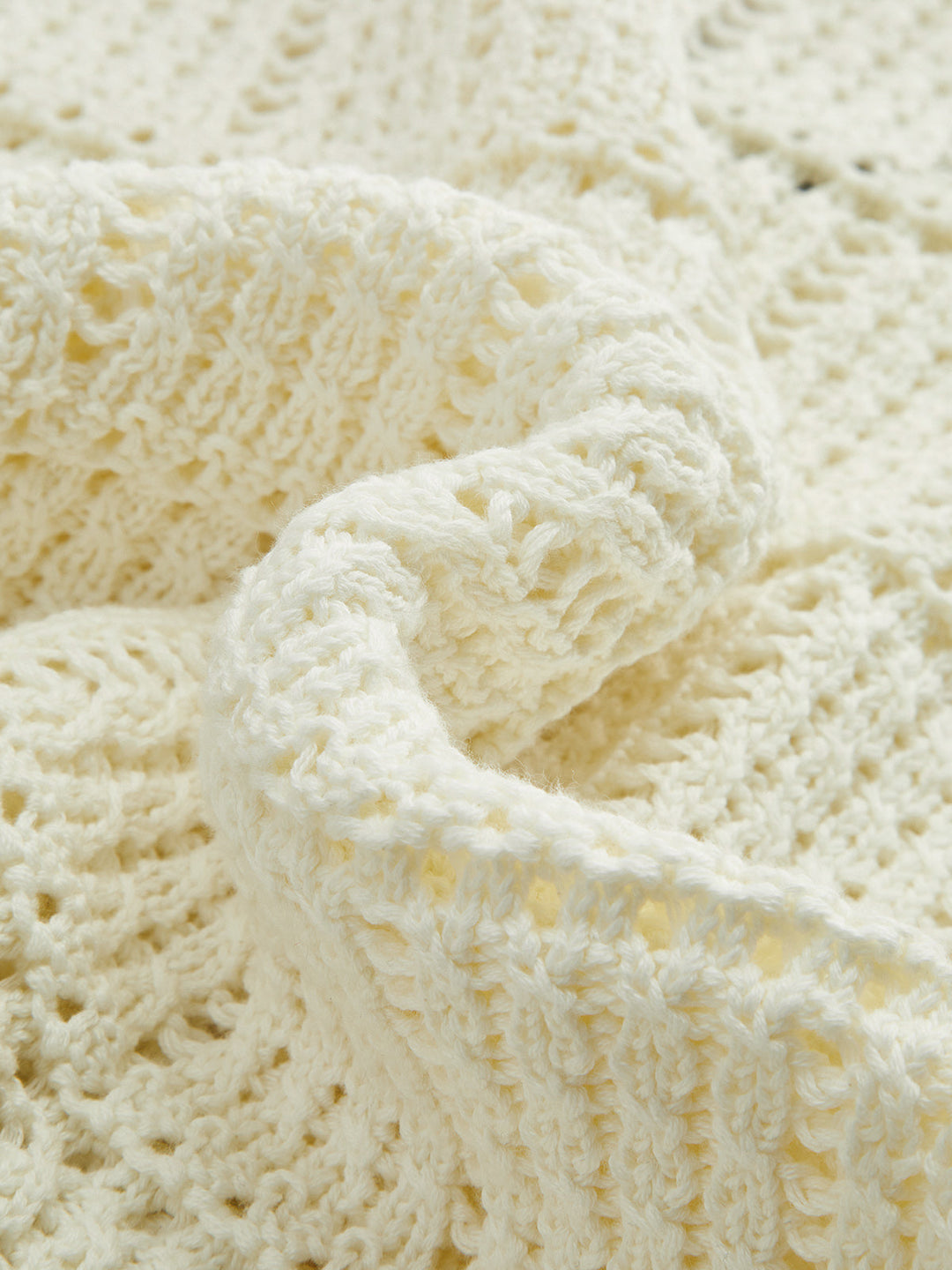 Contrast Trim Crochet V‑Neck Knit Vest