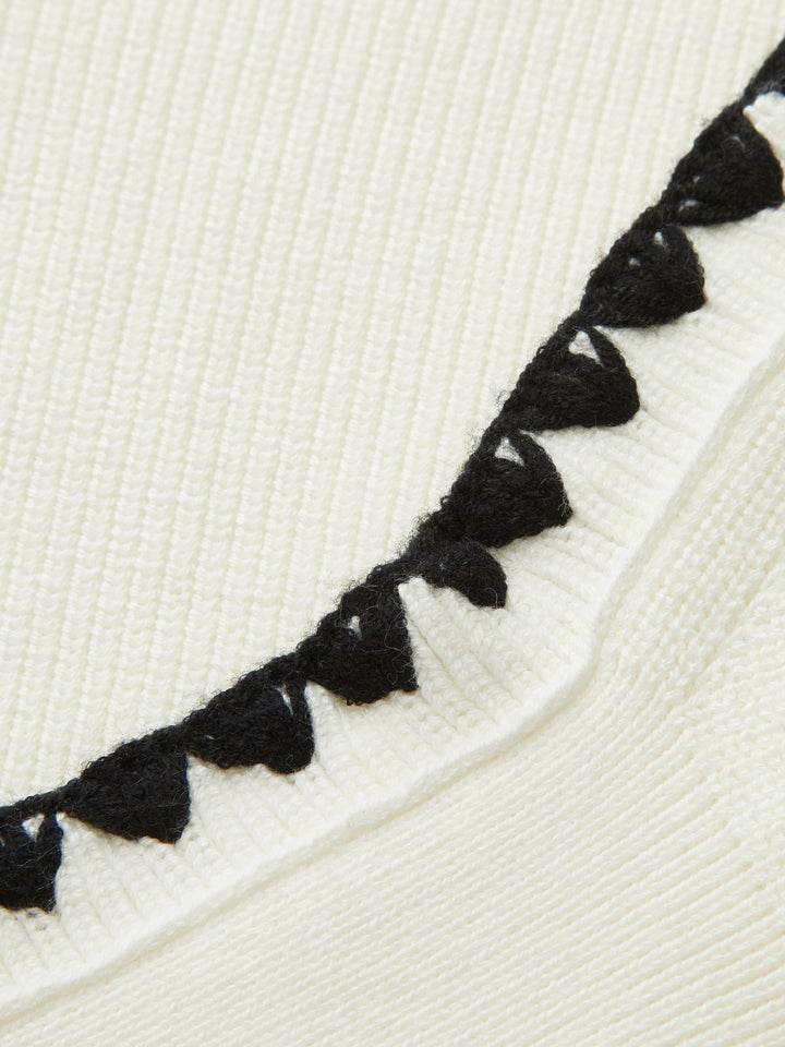 Contrast Stitch V‑Neck Balloon Sleeve Sweater