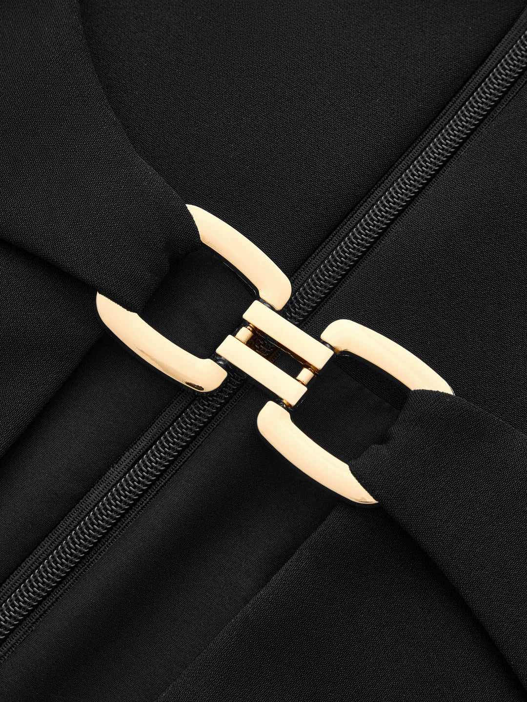 Metal Buckle Color Block Pleated Mini Dress