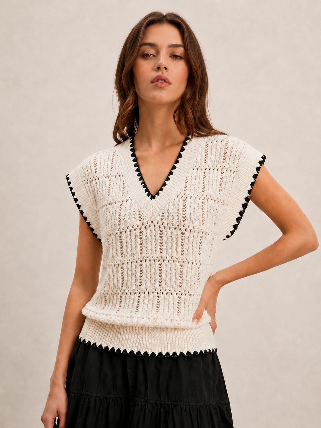 Contrast Trim Crochet V‑Neck Knit Vest