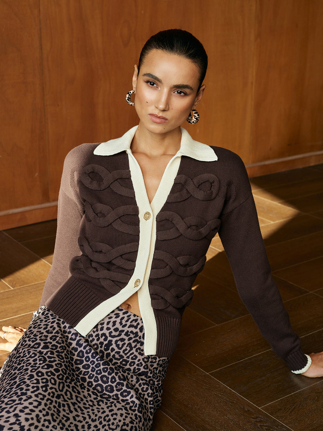 Contrast Collar Textured Cable Knit Cardigan