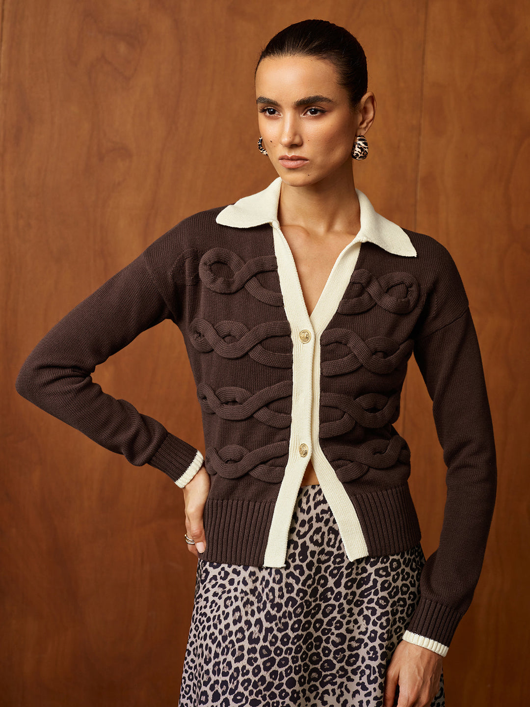 Contrast Collar Textured Cable Knit Cardigan